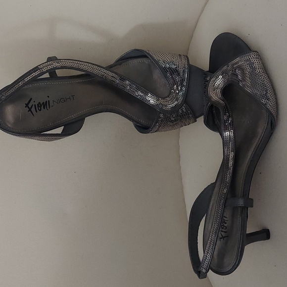 Fiona Night Sequin Silver Gunmetal Open Toe Pumps Sz 10 - Picture 15 of 16